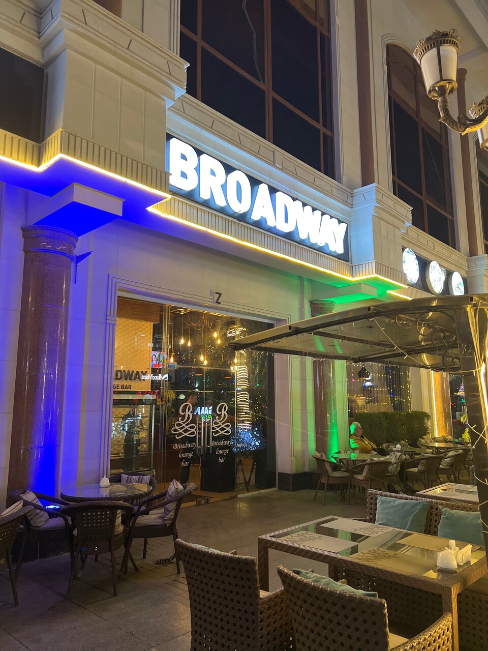 Broadway фото 2